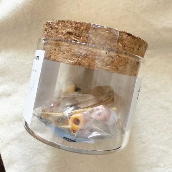 madewell | do-it-yourself hoop earring kit - Picture 4 of 5